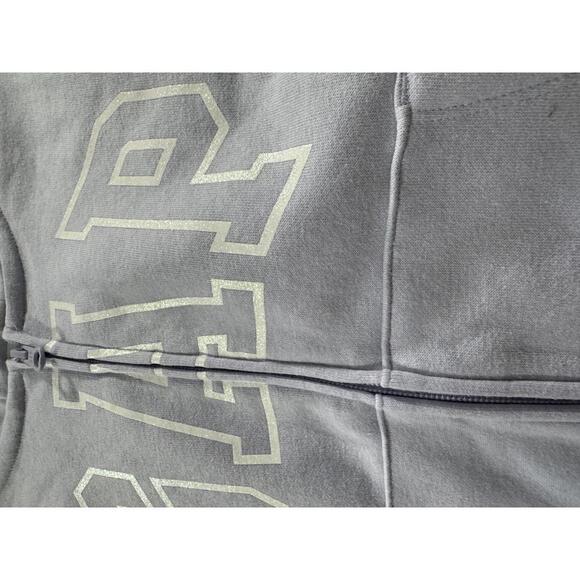 {SOLD} NWT Gap Kids Relaxed Lavender Purple Logo Zip Hoodie- Size Medium (8) - Picture 6 of 9